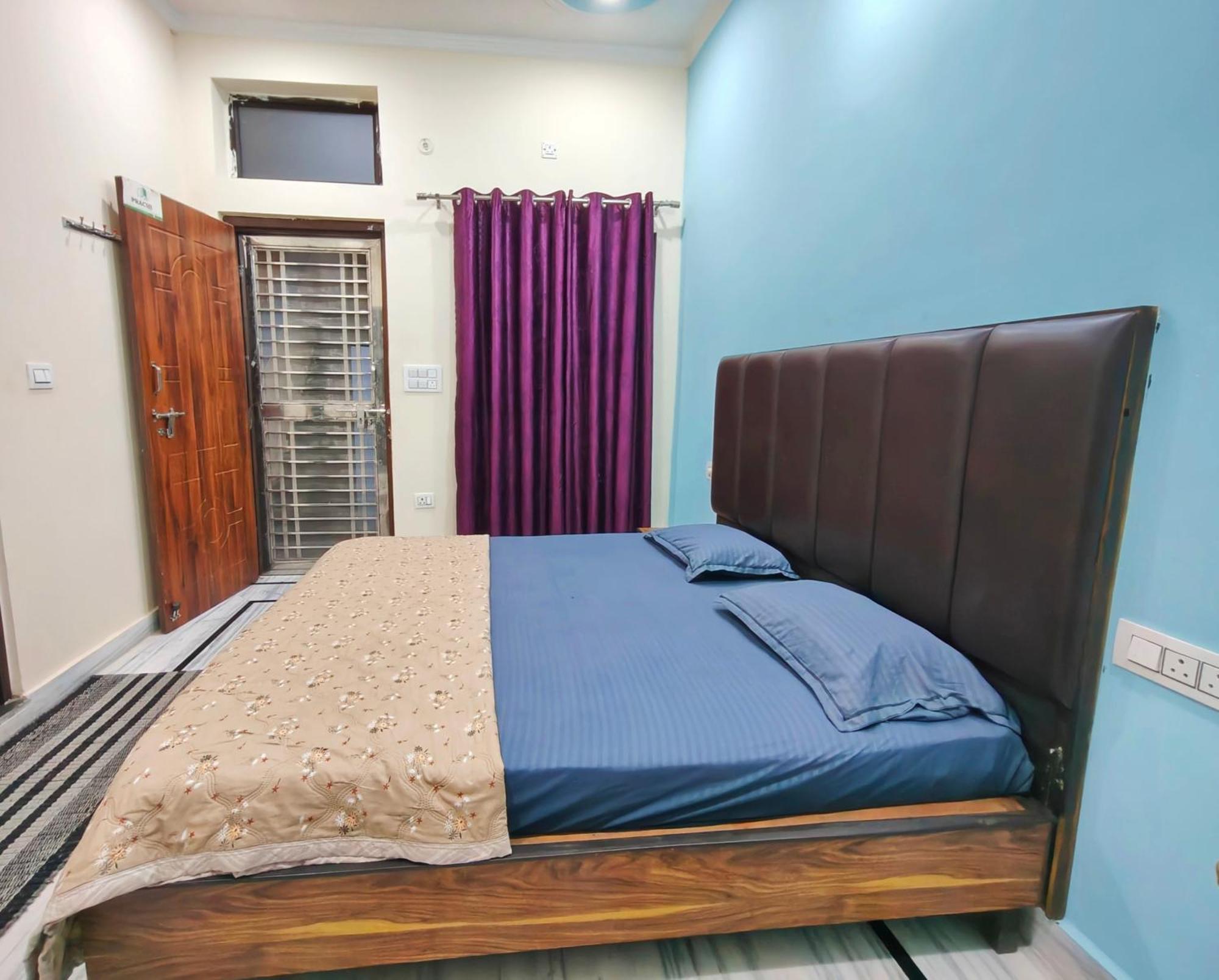 Deepak Homestay Rishīkesh Exteriör bild